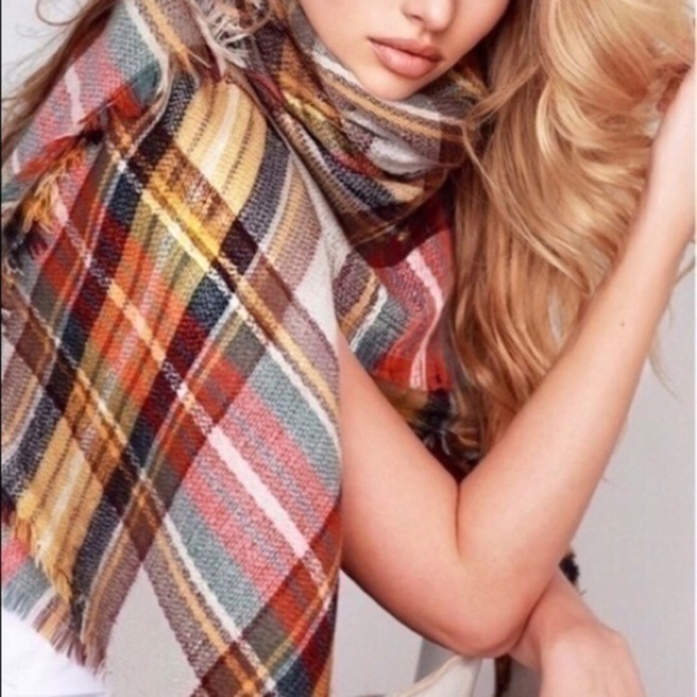 Macchia di Ruggine Mustard Plaid Oversized blanket/scarf, NWOT!